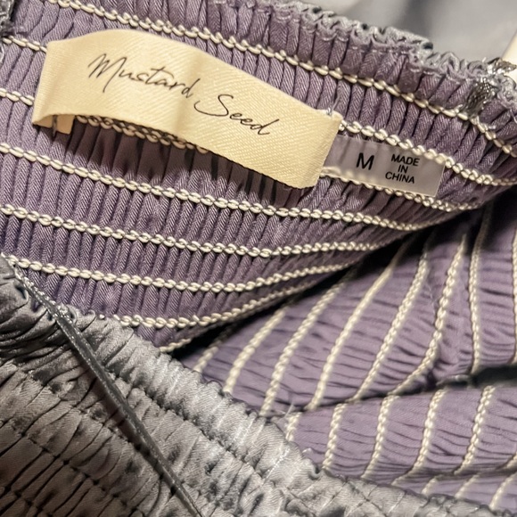 Dress - Picture 6 of 6